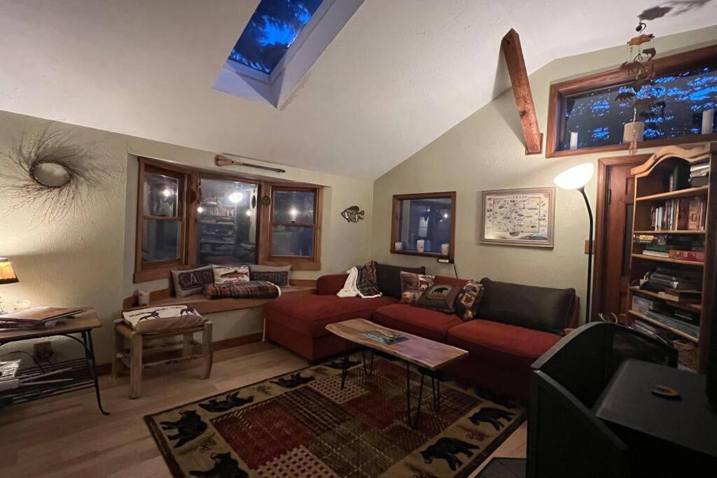 Thorpe On The Water. Creekside Nederland Cabin. Extérieur photo