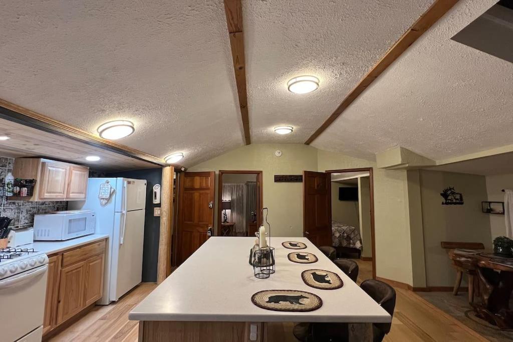 Thorpe On The Water. Creekside Nederland Cabin. Extérieur photo